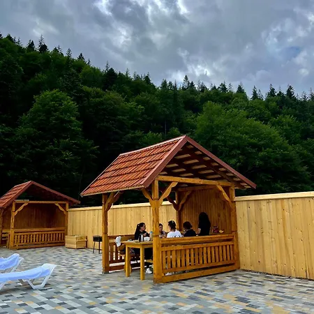 アパート Vovna タターリウ