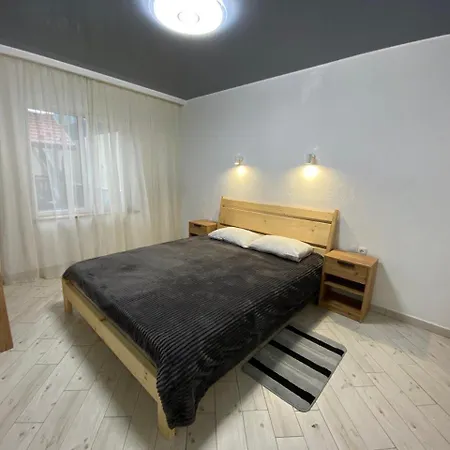 Vovna Apartman *